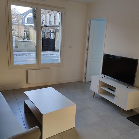Appartement Cosy Avec Place De Parking Privee Λε Μανς Εξωτερικό φωτογραφία