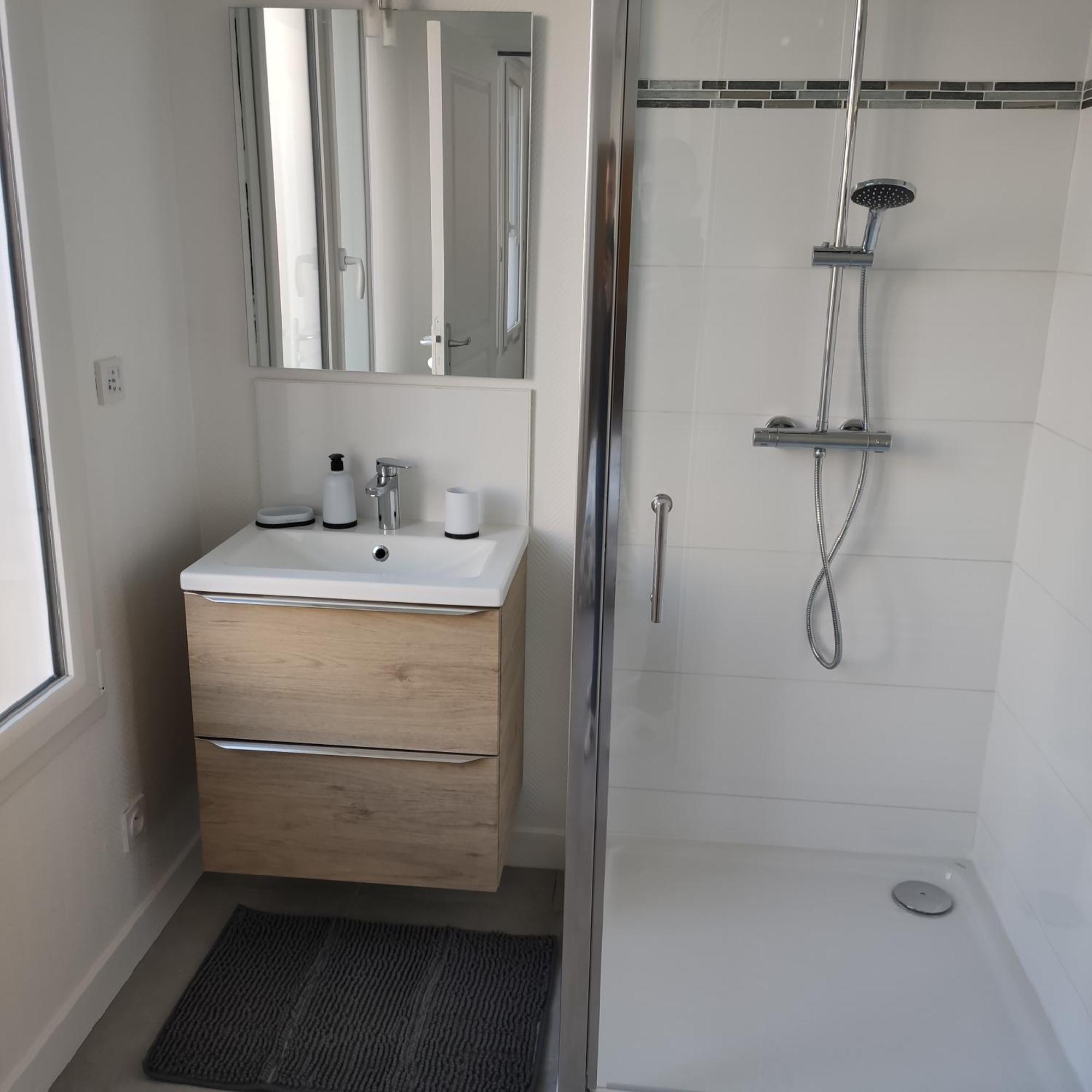 Appartement Cosy Avec Place De Parking Privee Λε Μανς Εξωτερικό φωτογραφία